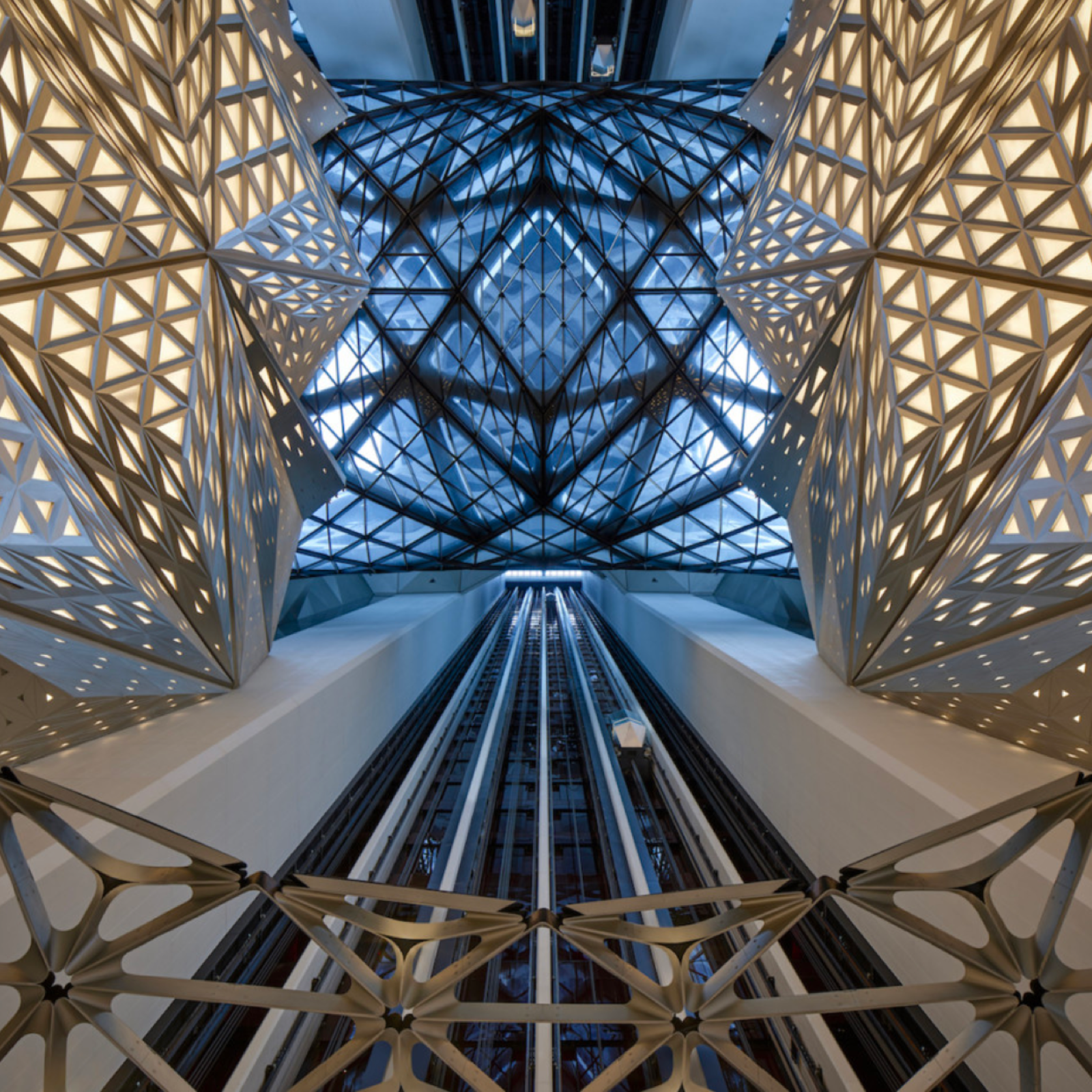 Zaha Hadid Design × Moorgen